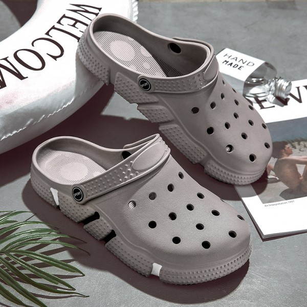 Men Fashion Baotou Non-Slip Hollow Breathable Sandals