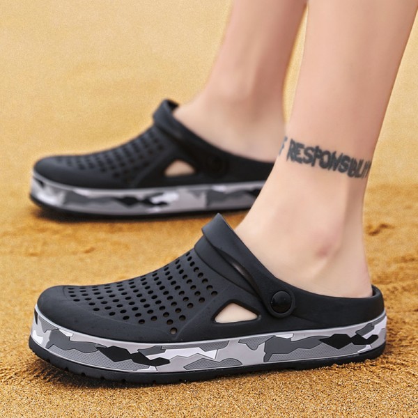 Men Casual Breathable Hollow Non-Slip Sandals