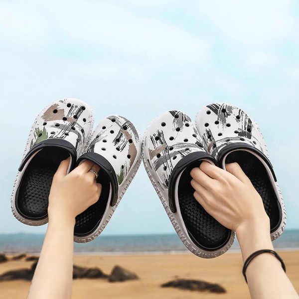 Men Fashion Non-Slip Hollow Out Breathable Beach Sandals